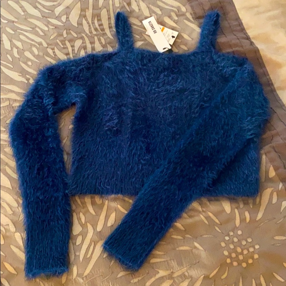 BB Dakota cropped sweater